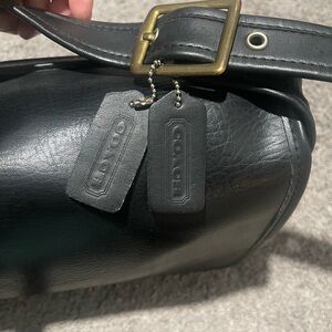 VINTAGE❗️Coach Black Leather Bag with Gold Buckle